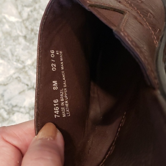 Clarks Daffodil brown leather slip on clog in brown - Picture 6 of 11